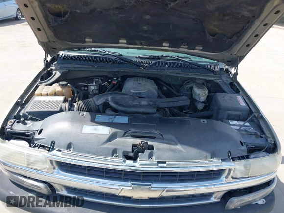 2003 Chevrolet Tahoe LS with VIN 1GNEC13V23R141539, listed as a IAAI auction lot 41812195 with 486,815 mi miles. Bid and sale history available at carsss.com. Image 10.