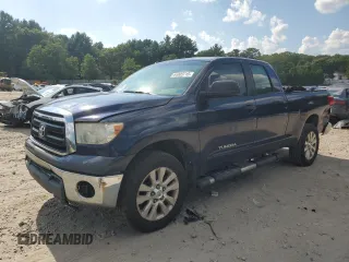 2011 Toyota Tundra z VIN 5TFUM5F19BX016937, wystawiony jako Copart lot #64003715 z przebiegiem 271 458 mil mil oraz Czysty tytuł • Clean title. Historia ofert i sprzedaży dostępna na DreamBid. Obrazek 1.
