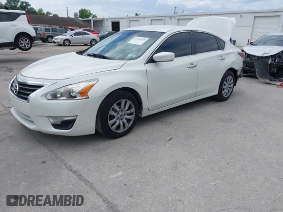 2015 Nissan Altima 2.5 z VIN 1N4AL3AP9FC212952, wystawiony jako IAAI lot #41953425 z przebiegiem 104 139 mil mil oraz . Historia ofert i sprzedaży dostępna na DreamBid. Obrazek 18.