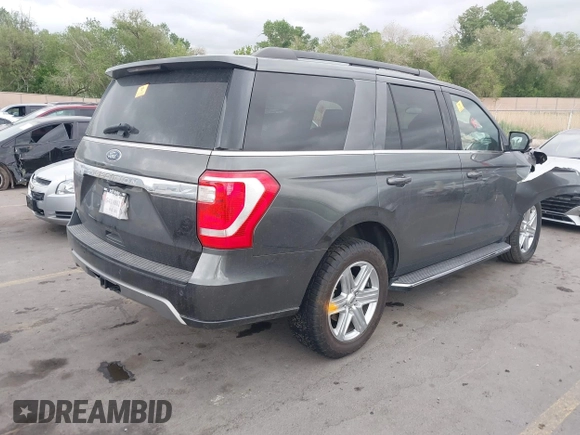 2020 Ford Expedition XLT with VIN 1FMJU1JT8LEA13492, listed as a IAAI auction lot 42250562 with Not provided miles and . Bid and sale history available at DreamBid. Image 4.