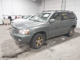 2005 Toyota Highlander with VIN JTEHD21A650033792, listed as a IAAI auction lot 41483617 with 246,068 mi miles. Bid and sale history available at carsss.com. Image 2.