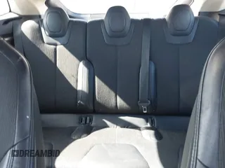 2014 Tesla Model S 60 z VIN 5YJSA1H17EFP43546, wystawiony jako IAAI lot #41896443 z przebiegiem Nie podano mil oraz . Historia ofert i sprzedaży dostępna na DreamBid. Obrazek 8.