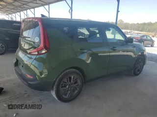 2021 Kia Soul EX with VIN KNDJ33AU5M7126141, listed as a Copart auction lot 51052035 with 84,178 mi miles and Salvage Title. Bid and sale history available at carsss.com. Image 3.