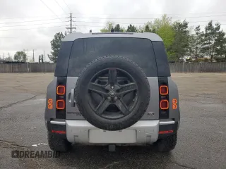 2020 Land Rover Defender SE z VIN SALEP7EU5L2023135, wystawiony jako Copart lot #53918005 z przebiegiem 73 427 mil mil oraz Szkoda całkowita • Salvage title. Historia ofert i sprzedaży dostępna na DreamBid. Obrazek 6.