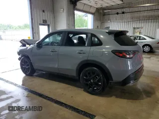 2024 Honda HR-V Sport z VIN 3CZRZ2H52RM707890, wystawiony jako Copart lot #56844355 z przebiegiem 17 432 mil mil oraz Szkoda całkowita • Salvage title. Historia ofert i sprzedaży dostępna na DreamBid. Obrazek 2.