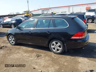 2009 Volkswagen Jetta SportWagen SE with VIN 3VWTM71K99M272189, listed as a IAAI auction lot 41775907 with 225,344 mi miles. Bid and sale history available at carsss.com. Image 14.