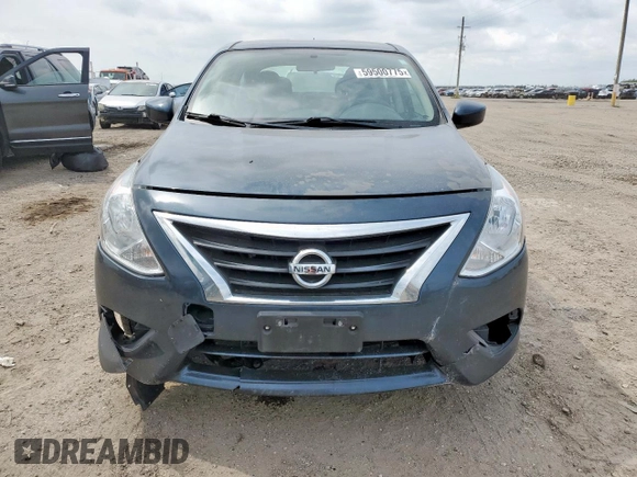 2017 Nissan Versa SV z VIN 3N1CN7AP1HL907280, wystawiony jako Copart lot #59500775 z przebiegiem 95 117 mil mil oraz Szkoda całkowita • Salvage title. Historia ofert i sprzedaży dostępna na DreamBid. Obrazek 5.