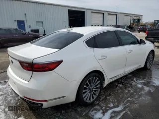 2017 Kia Cadenza Premium with VIN KNALB4J11H5036359, listed as a Copart auction lot 42623575 with 113,152 mi miles and Salvage Title. Bid and sale history available at carsss.com. Image 3.