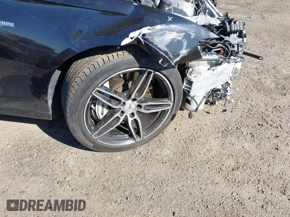 2019 Mercedes-Benz E 53 AMG with VIN WDDZF6BB0KA491129, listed as a IAAI auction lot 42112391 with 52,682 mi miles and . Bid and sale history available at DreamBid. Image 18.