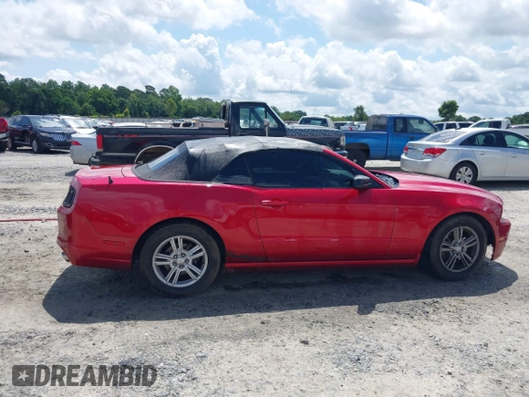 2013 Ford Mustang V6 with VIN 1ZVBP8EM6D5281421, listed as a IAAI auction lot 42387458 with 212,759 mi miles and . Bid and sale history available at DreamBid. Image 13.
