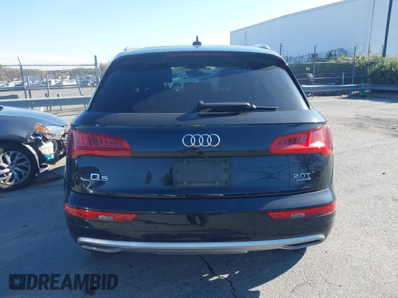 2018 Audi Q5 Premium Plus with VIN WA1BNAFY1J2126669, listed as a IAAI auction lot 41877318 with 44,397 mi miles. Bid and sale history available at carsss.com. Image 16.