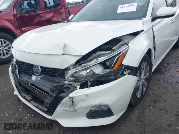2019 Nissan Altima S z VIN 1N4BL4BV0KC194746, wystawiony jako IAAI lot #42023705 z przebiegiem 154 814 mil mil oraz . Historia ofert i sprzedaży dostępna na DreamBid. Obrazek 6.