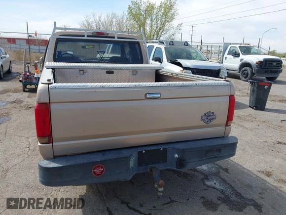 1996 Ford F-150 with VIN 1FTEX15H9TKA25252, listed as a IAAI auction lot 41881908 with 161,371 mi miles. Bid and sale history available at carsss.com. Image 16.