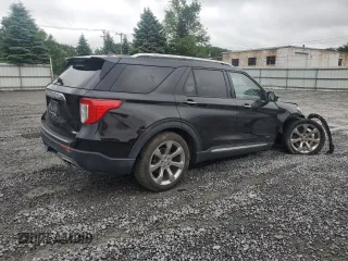 2020 Ford Explorer Platinum z VIN 1FM5K8HC8LGC56052, wystawiony jako Copart lot #61218365 z przebiegiem 35 435 mil mil oraz Szkoda całkowita • Salvage title. Historia ofert i sprzedaży dostępna na DreamBid. Obrazek 3.