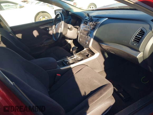 2013 Nissan Altima 2.5 S with VIN 1N4AL3APXDC107396, listed as a IAAI auction lot 41813958 with 209,000 mi miles and . Bid and sale history available at carsss.com. Image 5.
