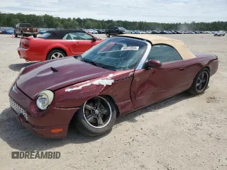 2004 Ford Thunderbird Deluxe z VIN 1FAHP60A64Y103060, wystawiony jako Copart lot #68915834 z przebiegiem 118 968 mil mil oraz Szkoda całkowita • Salvage title. Historia ofert i sprzedaży dostępna na DreamBid. Obrazek 1.