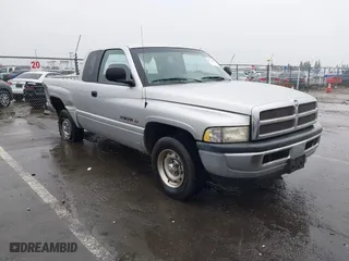 2001 Dodge Ram 1500 with VIN 1B7HC13Y51J559377, listed as a IAAI auction lot 41491299 with 192,046 mi miles. Bid and sale history available at carsss.com. Image 1.