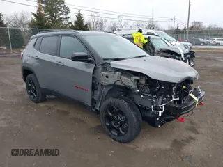 2024 Jeep Compass Trailhawk with VIN 3C4NJDDN2RT585468, listed as a IAAI auction lot 41705211 with 15,123 mi miles and . Bid and sale history available at DreamBid. Image 1.
