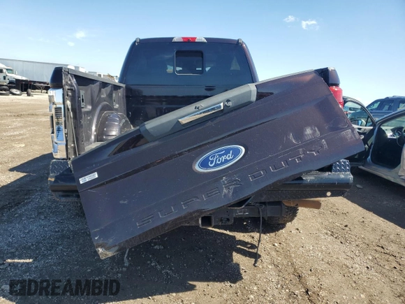 2018 Ford F-250 XL с VIN 1FT7W2BT0JEB27772, выставлен на аукционе Copart как лот 46932235 с пробегом 366 763 миль миль и Списание • Salvage title. История ставок и продаж доступна на DreamBid. Изображение 6.