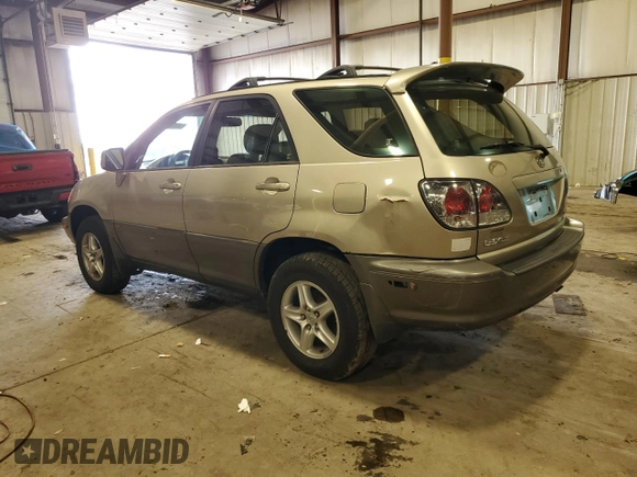 2003 Lexus RX 300 with VIN JTJHF10U330312275, listed as a Copart auction lot 84714964 with 196,367 mi miles and Salvage Title. Bid and sale history available at carsss.com. Image 2.