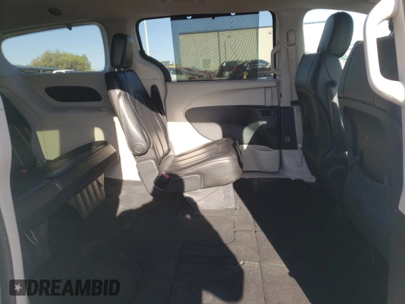 2021 Chrysler Voyager LXi with VIN 2C4RC1DG2MR534205, listed as a Copart auction lot 59366844 with 70,055 mi miles and Clean Title. Bid and sale history available at DreamBid. Image 11.