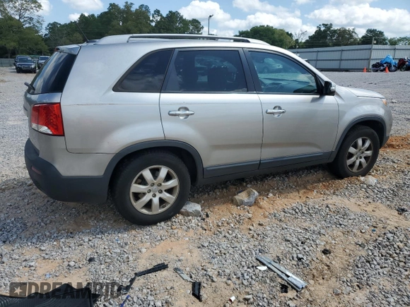 2013 Kia Sorento LX with VIN 5XYKT3A61DG363542, listed as a Copart auction lot 55177685 with 205,613 mi miles and Clean Title. Bid and sale history available at carsss.com. Image 3.