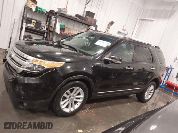 2013 Ford Explorer XLT with VIN 1FM5K7D83DGA07784, listed as a IAAI auction lot 41864249 with 324,305 mi miles and . Bid and sale history available at DreamBid. Image 15.