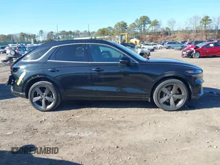 2023 Genesis GV70 2.5T with VIN KMUMADTB4PU102310, listed as a IAAI auction lot 41897322 with 7,871 mi miles and . Bid and sale history available at DreamBid. Image 13.