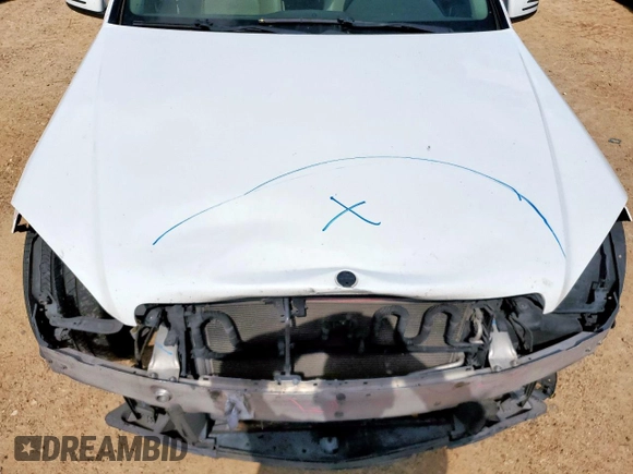 2011 Mercedes-Benz C 300 Sport with VIN WDDGF5EBXBR149024, listed as a Copart auction lot 61196585 with Not provided miles and Salvage title. Bid and sale history available at DreamBid. Image 11.
