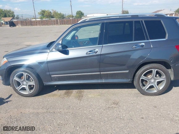 2014 Mercedes-Benz GLK-Class GLK 250 BlueTEC with VIN WDCGG0EB8EG216952, listed as a IAAI auction lot 40548731 with 109,580 mi miles. Bid and sale history available at carsss.com. Image 14.