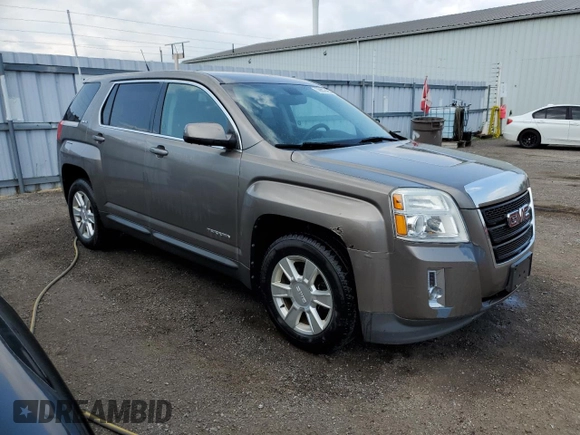 2011 GMC Terrain SLE-1 z VIN 2CTALMECXB6207984, wystawiony jako Copart lot #59807485 z przebiegiem 189 245 mil mil oraz Czysty tytuł • Clean title. Historia ofert i sprzedaży dostępna na DreamBid. Obrazek 4.