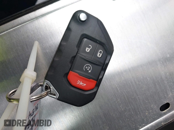 2020 Jeep Wrangler Unlimited Rubicon z VIN 1C4HJXFG2LW267154, wystawiony jako IAAI lot #41745497 z przebiegiem 28 692 mil mil oraz . Historia ofert i sprzedaży dostępna na DreamBid. Obrazek 11.