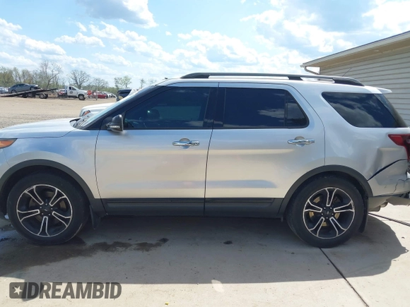 2013 Ford Explorer Sport z VIN 1FM5K8GT3DGC08879, wystawiony jako IAAI lot #42120822 z przebiegiem 183 713 mil mil oraz . Historia ofert i sprzedaży dostępna na DreamBid. Obrazek 14.