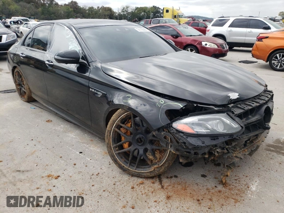 2019 Mercedes-Benz E 63 S AMG with VIN WDDZF8KB9KA507467, listed as a Copart auction lot 74145444 with 111,984 mi miles and Salvage Title. Bid and sale history available at DreamBid. Image 4.