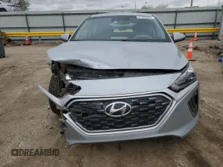2022 Hyundai Ioniq Blue with VIN KMHC65LC0NU284899, listed as a Copart auction lot 51975395 with 96,100 mi miles and Salvage title. Bid and sale history available at DreamBid. Image 5.