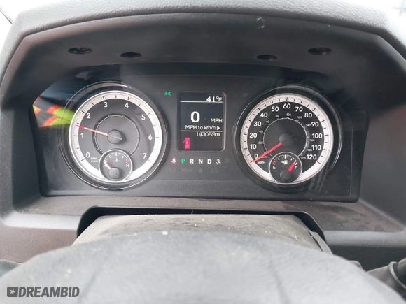 2018 Ram 2500 Tradesman with VIN 3C6UR5HJ7JG240216, listed as a IAAI auction lot 41371971 with 143,069 mi miles. Bid and sale history available at carsss.com. Image 7.