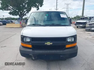 2013 Chevrolet Express Cargo z VIN 1GCSGAFX1D1178983, wystawiony jako IAAI lot #42161794 z przebiegiem 203 985 mil mil oraz . Historia ofert i sprzedaży dostępna na DreamBid. Obrazek 12.