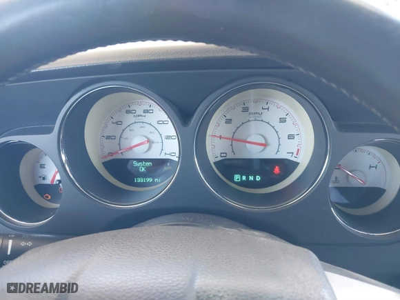 2011 Dodge Challenger with VIN 2B3CJ4DG0BH515573, listed as a IAAI auction lot 41861915 with 133,199 mi miles. Bid and sale history available at carsss.com. Image 7.