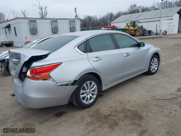 2013 Nissan Altima 2.5 SL with VIN 1N4AL3APXDC208311, listed as a IAAI auction lot 41791487 with 155,278 mi miles. Bid and sale history available at carsss.com. Image 4.