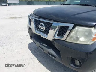 2014 Nissan Frontier SV with VIN 1N6AD0ER8EN725739, listed as a IAAI auction lot 42081008 with 279,407 mi miles and . Bid and sale history available at DreamBid. Image 6.