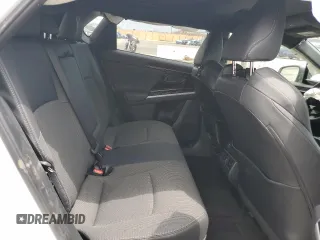 2025 Toyota bZ4X XLE z VIN JTMAAAAA5SA057211, wystawiony jako Copart lot #54581965 z przebiegiem 11 787 mil mil oraz Szkoda całkowita • Salvage title. Historia ofert i sprzedaży dostępna na DreamBid. Obrazek 11.