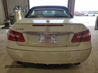2011 Mercedes-Benz E 350 with VIN WDDKK5GFXBF080696, listed as a Copart auction lot 47442285 with 75,497 mi miles and Salvage title. Bid and sale history available at DreamBid. Image 6.