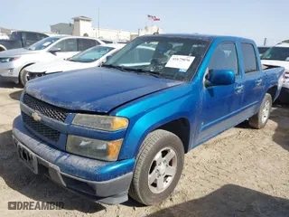 2009 Chevrolet Colorado LT w/1LT with VIN 1GCCS139098119494, listed as a IAAI auction lot 41679036 with 180,956 mi miles. Bid and sale history available at carsss.com. Image 2.