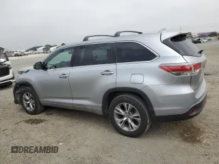 2016 Toyota Highlander LE Plus with VIN 5TDZKRFH9GS165569, listed as a Copart auction lot 60481085 with 133,422 mi miles and Salvage title. Bid and sale history available at DreamBid. Image 2.