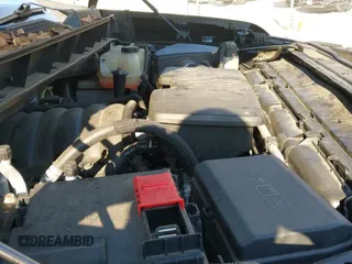 2019 Chevrolet Silverado 1500 Custom с VIN 1GCRWBEH1KZ402737, выставлен на аукционе IAAI как лот 43244707 с пробегом 76 516 миль миль и . История ставок и продаж доступна на DreamBid. Изображение 19.