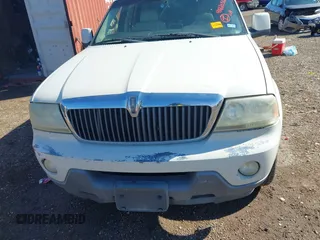 2003 Lincoln Aviator Luxury z VIN 5LMEU68H43ZJ34736, wystawiony jako IAAI lot #41220366 z przebiegiem Nie podano mil oraz . Historia ofert i sprzedaży dostępna na DreamBid. Obrazek 6.