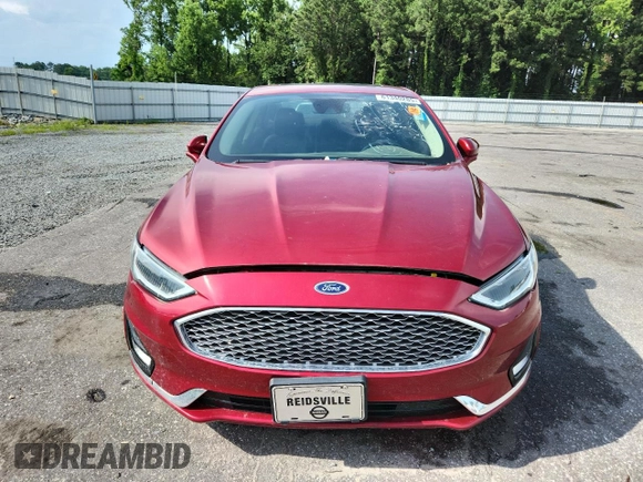 2019 Ford Fusion Titanium with VIN 3FA6P0D97KR225894, listed as a Copart auction lot 61340285 with 71,197 mi miles and Clean title. Bid and sale history available at DreamBid. Image 5.