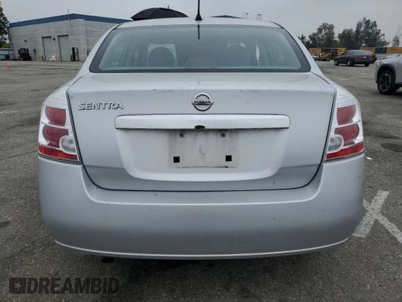 2010 Nissan Sentra S с VIN 3N1AB6AP1AL700310, выставлен на аукционе Copart как лот 50653045 с пробегом Не указан миль и Списание • Salvage title. История ставок и продаж доступна на DreamBid. Изображение 6.