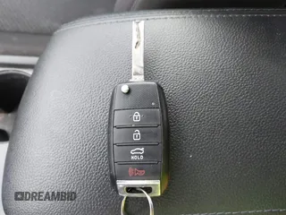 2016 Kia Optima LX z VIN KNAGT4L31G5106843, wystawiony jako IAAI lot #41952871 z przebiegiem 109 139 mil mil oraz . Historia ofert i sprzedaży dostępna na DreamBid. Obrazek 11.
