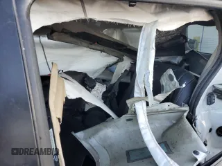 2018 Toyota Sienna SE with VIN 5TDXZ3DC4JS924062, listed as a Copart auction lot 50197695 with Not provided miles and Non repairable. Bid and sale history available at DreamBid. Image 10.